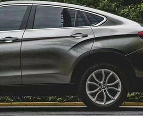 Красочный автомобиль яркого блеска лазера серебряный создает программу-оболочку влагостойкое делает водостойким